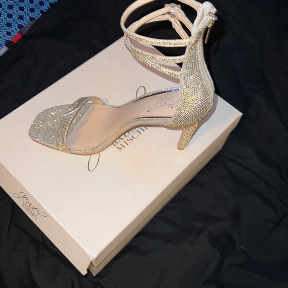 NWOT Badgley Mischka size 9 - Picture 3 of 4